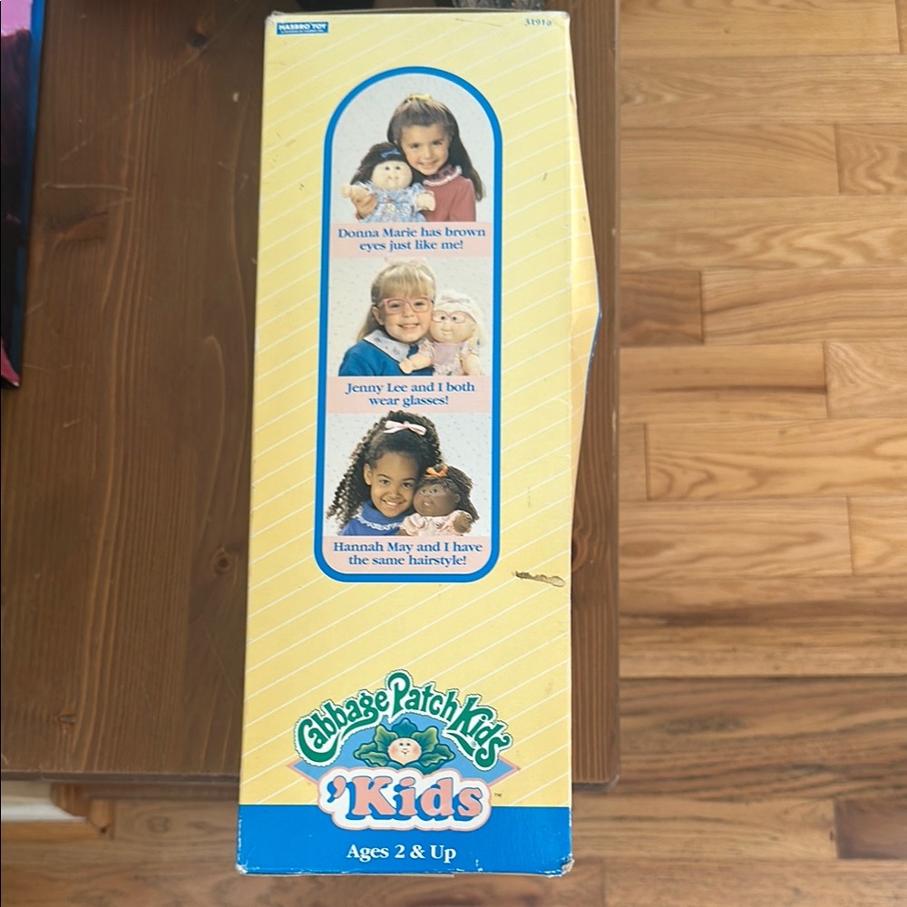 Cabbage Patch Doll in Multicolor Dress New in Box - Picture 6 of 8